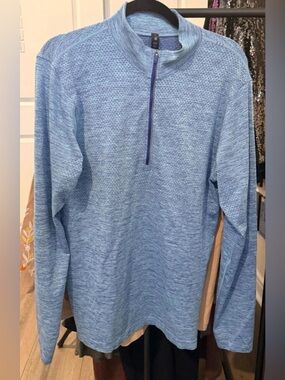 Lulu Lemon Light Blue Men's Half-Zip Shirt Metal Vent